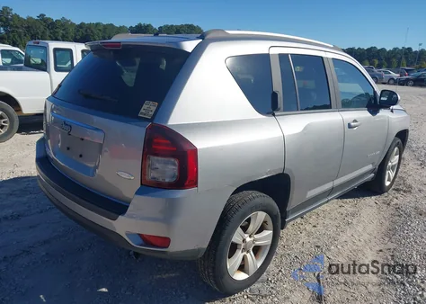 2015 Jeep Compass Latitude из США, поврежденный, VIN 1C4NJDEB5FD395072